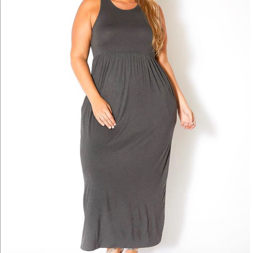 Bellatrix plus size maxi dress - size 1x NWT